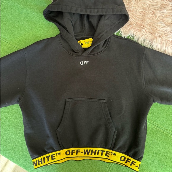 SOLD Off-white Cropped Hooded Sweater - Picture 1 of 6